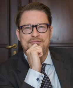 Thierry Marlier, Transmisión de empresas España, transmisión de PYMES España