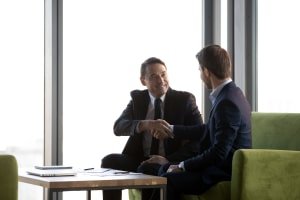 Servicios profesionales, Transmisión de empresas España, transmisión de PYMES España