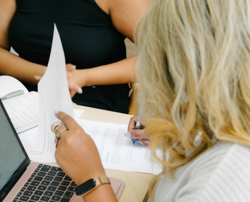 4 pasos para encontrar el mejor comprador de negocios, Transmisión de empresas España, transmisión de PYMES España